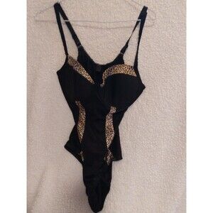 Bodysuit Women's  Black Animal Print 36C Bust Snap Closure Crouch Size Medium